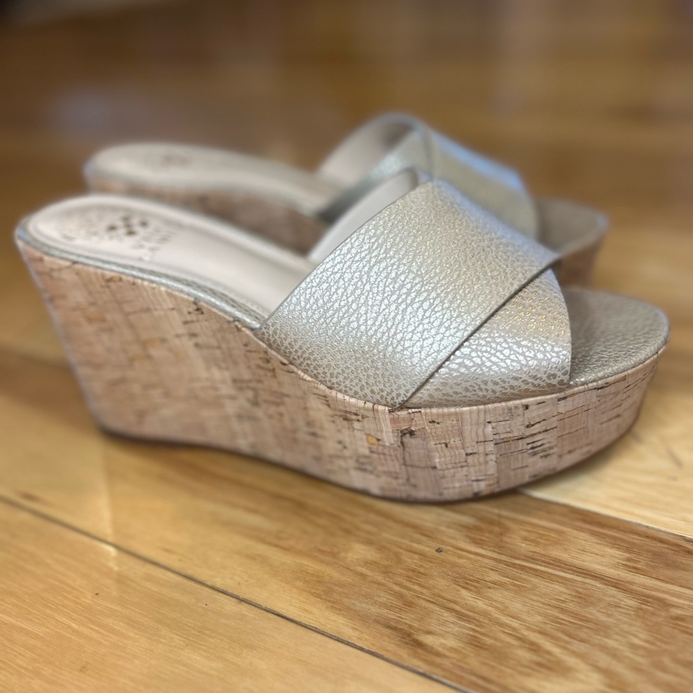 Vince Camuto Kessina Women's Leather Cork Wedge Sandals - Picture 7 of 14